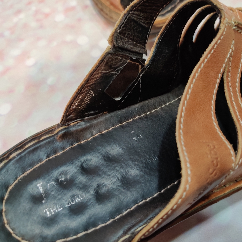 Josef Seibel European Comfort Leather Sandal - Picture 5 of 8